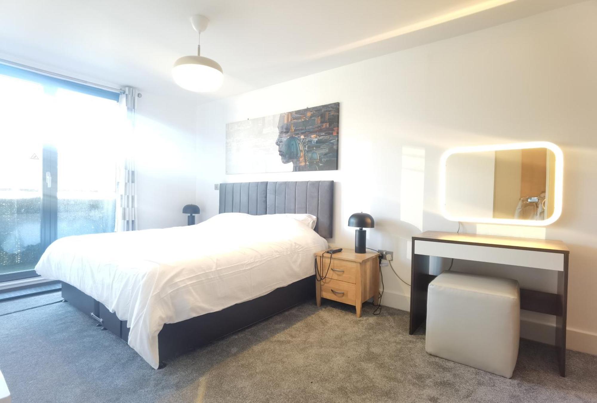 Celaka Birmingham Central Apartment, Free Indoor Parking Экстерьер фото
